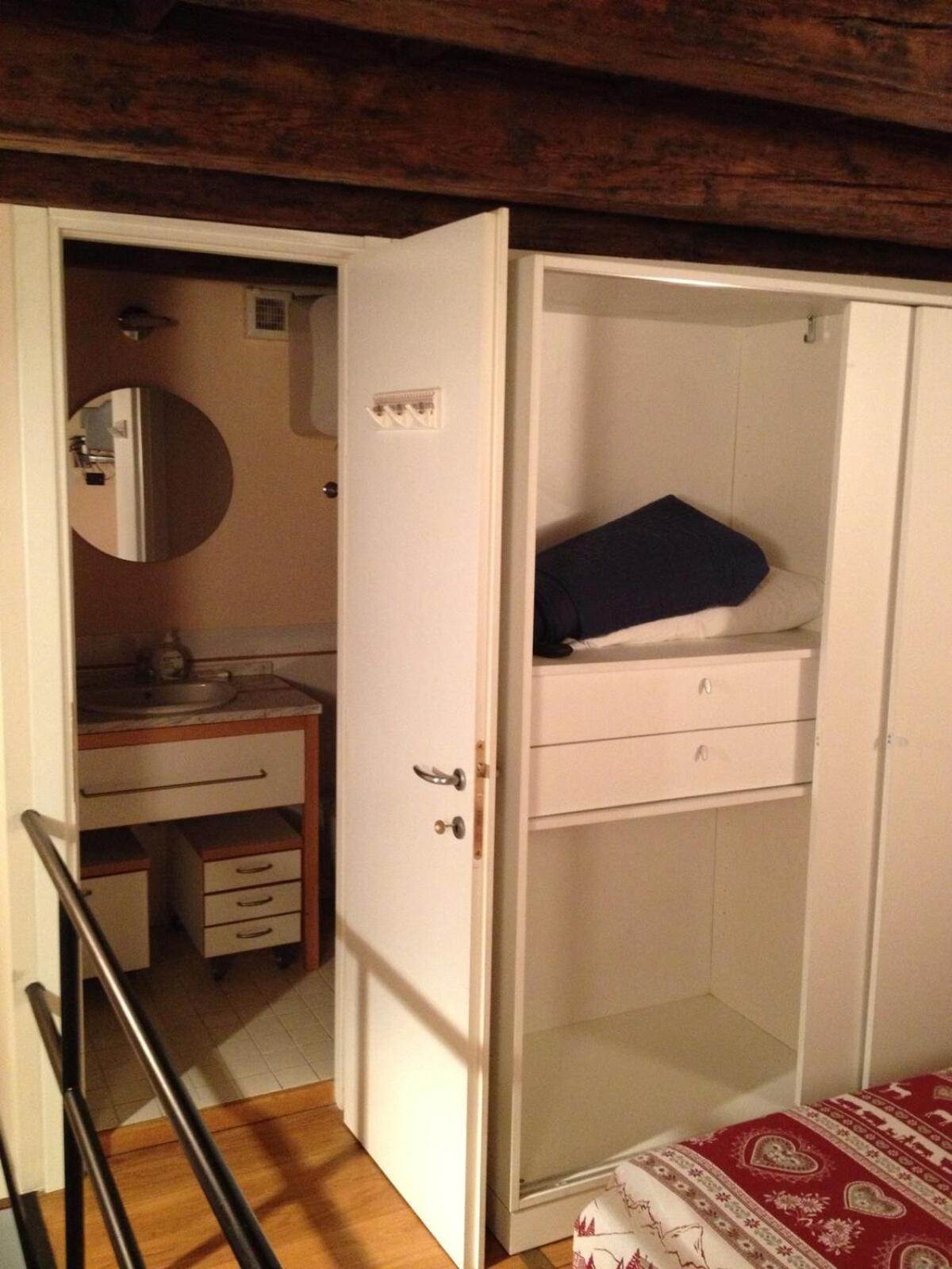 Suite Pantano5 Милано Екстериор снимка